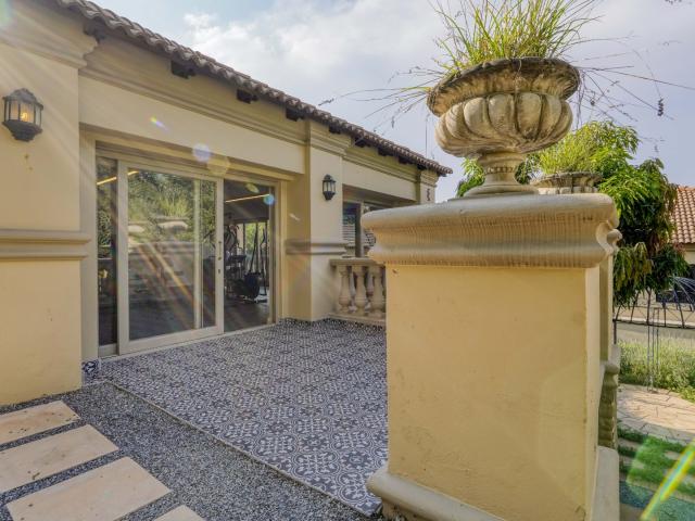 5 Bedroom House For Sale in Waterkloof Ridge
