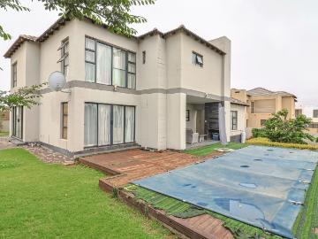 5 Bedroom House For Sale in Wildtuin Park
