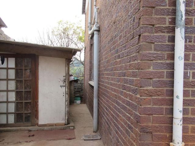 5 Bedroom House For Sale in Townsview