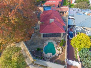 5 Bedroom House For Sale in The Hill