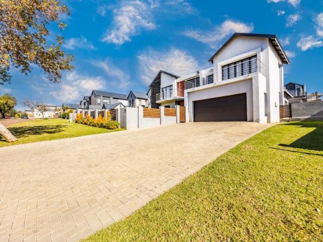 5 Bedroom House For Sale in The Hills Game Reserve Estate