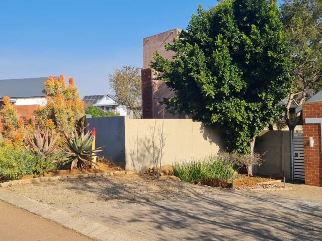 5 Bedroom House For Sale in The Hills Game Reserve Estate