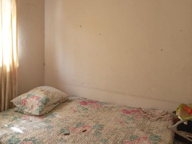 5 Bedroom House For Sale in Vosloorus