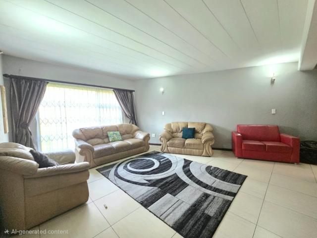 5 Bedroom House For Sale in Vanderbijlpark SE 3
