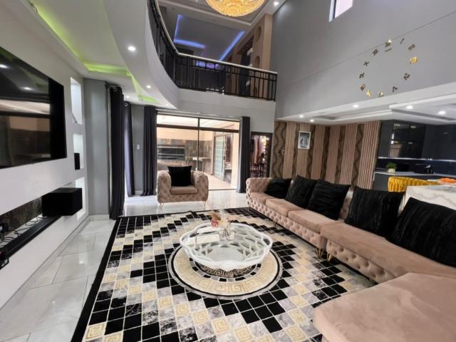 5 Bedroom House For Sale in Vanderbijlpark SW 5