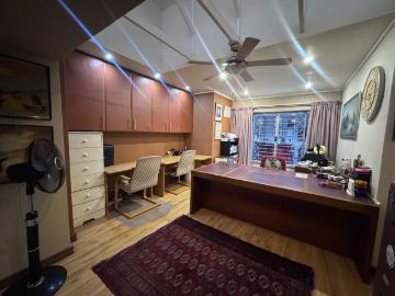5 Bedroom House For Sale in Zwartkop