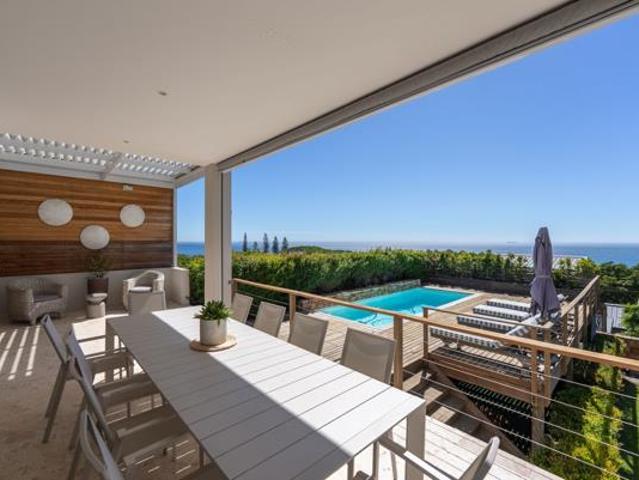5 Bedroom House in Camps Bay