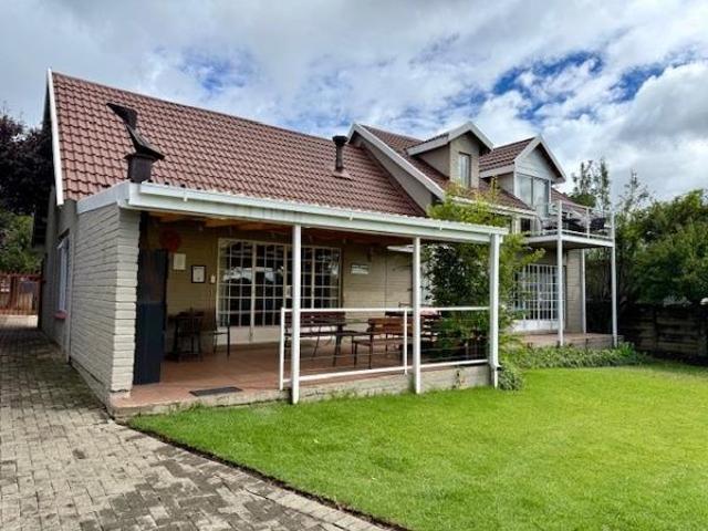 5 Bedroom House in Clarens
