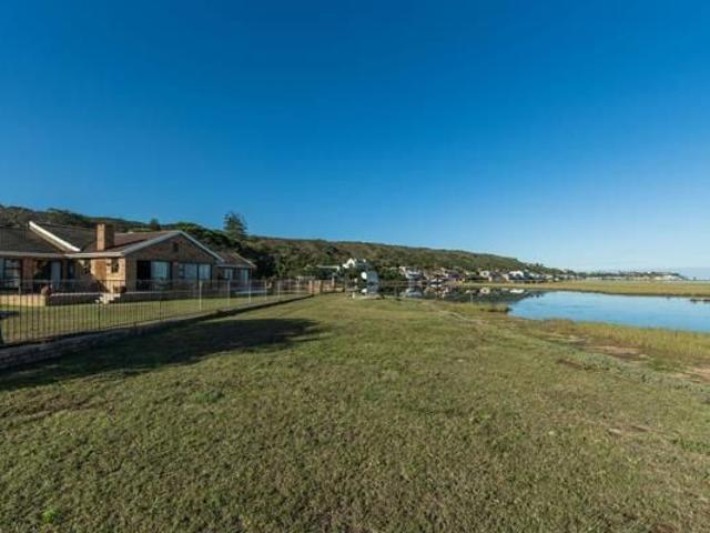 5 Bedroom House in Amsterdamhoek
