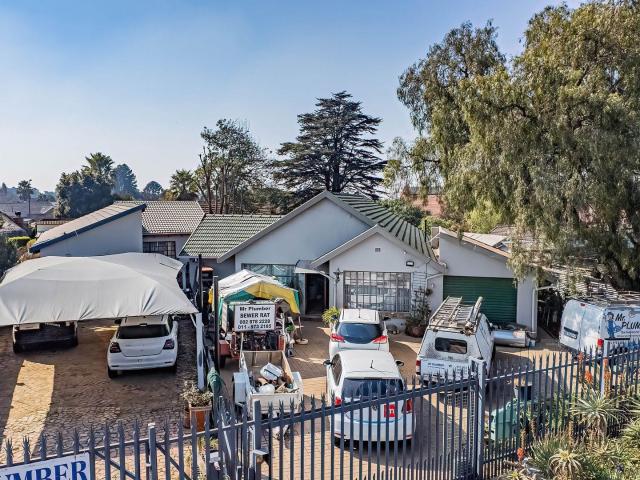 5 Bedroom House in Bonaero Park