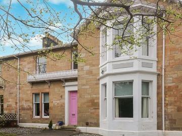 5 bedroom house in Glasgow
