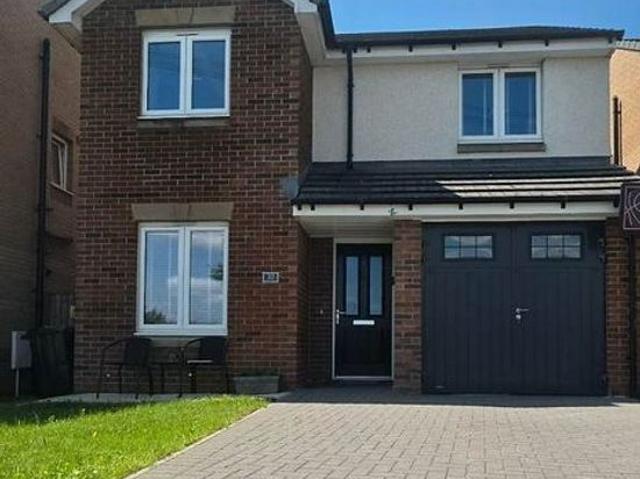 5 bedroom house in Glasgow