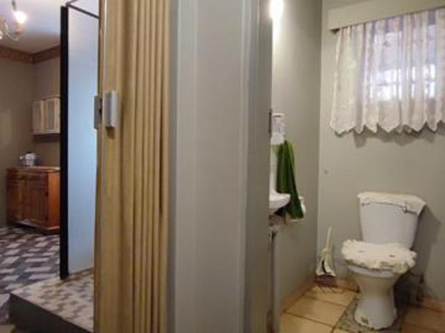 5 Bedroom House in Eldoraigne