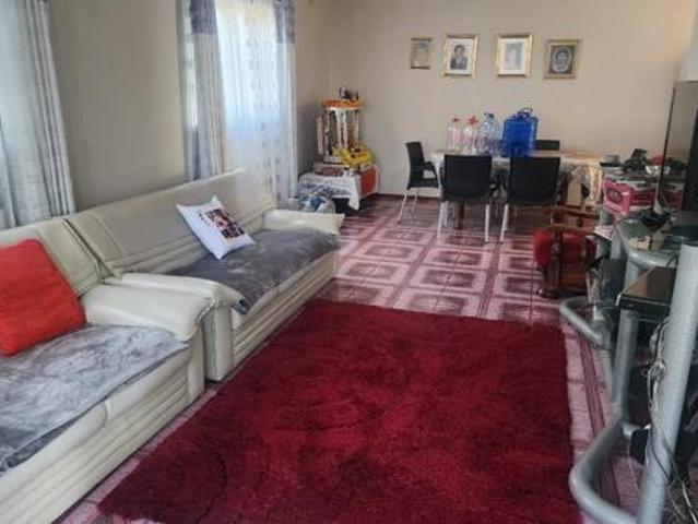 5 Bedroom House in Everest Heights