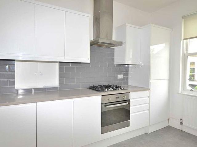 5 bedroom house in London