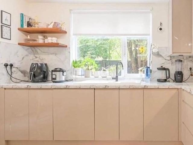 5 bedroom house in London