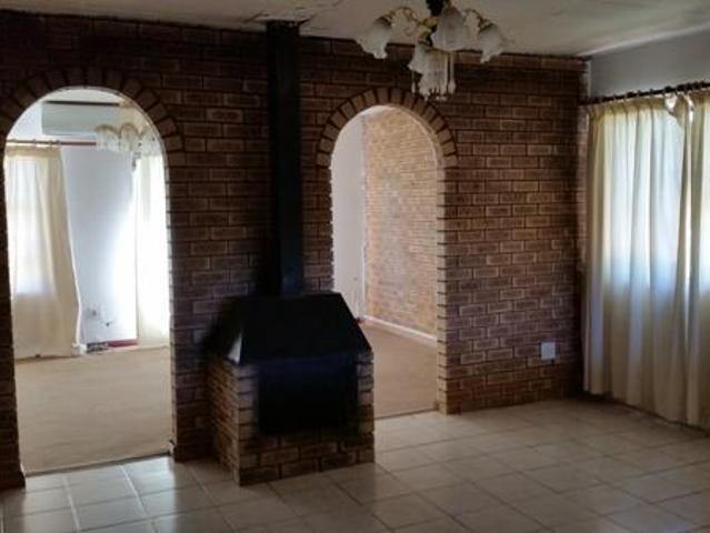5 Bedroom House in Ladybrand
