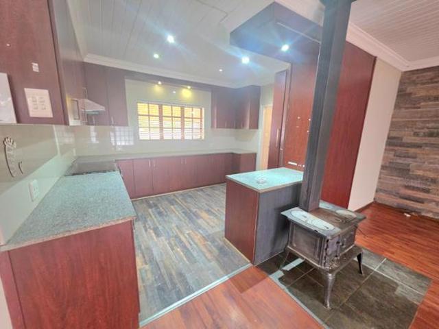 5 Bedroom House in Morelig