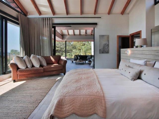5 Bedroom House in Southbroom
