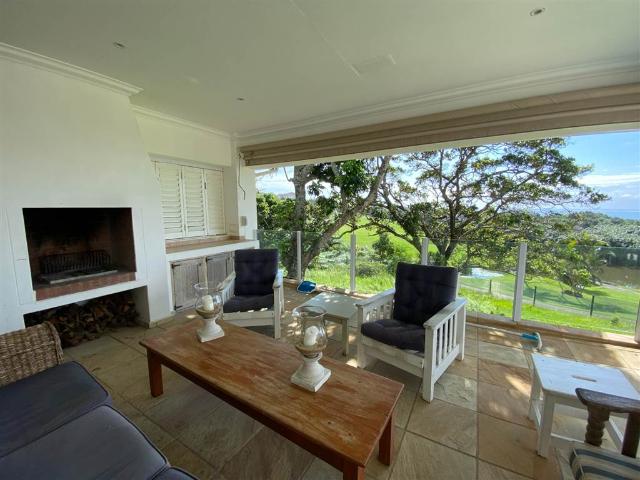 5 Bedroom House in Southbroom