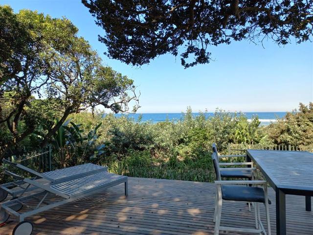 5 Bedroom House in Southbroom