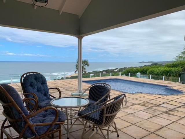 5 Bedroom House in Southbroom