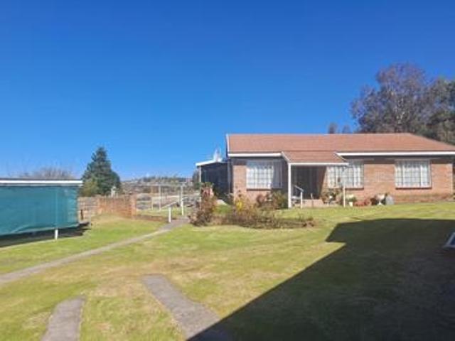 5 Bedroom House in Stafford Hill
