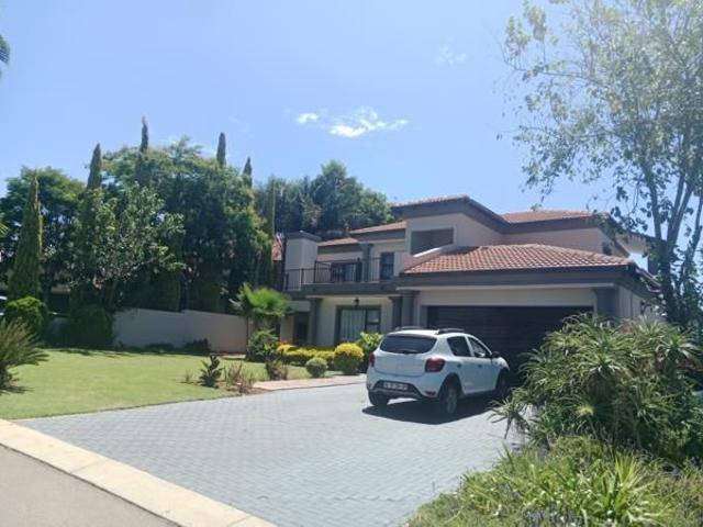 5 Bedroom House in Stone Ridge Estate
