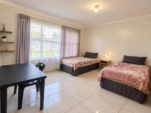5 Bedroom House in Sunnyridge
