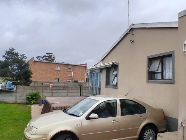 5 Bedroom House in Pacaltsdorp