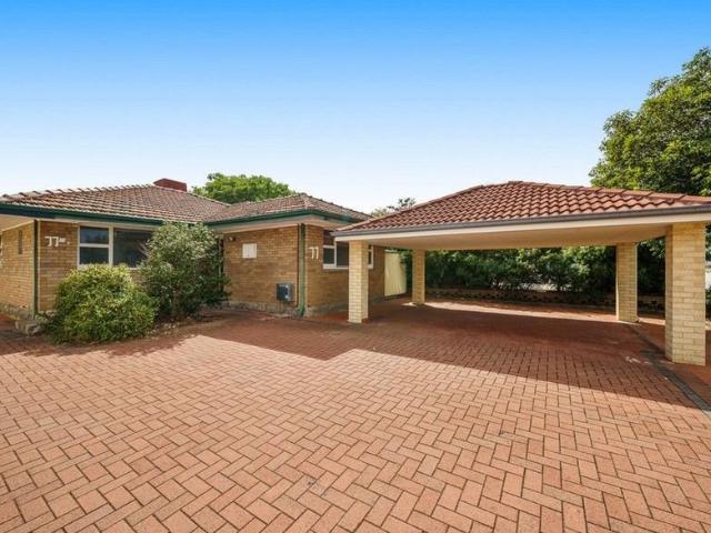 5 Bedroom House in Prime Location!