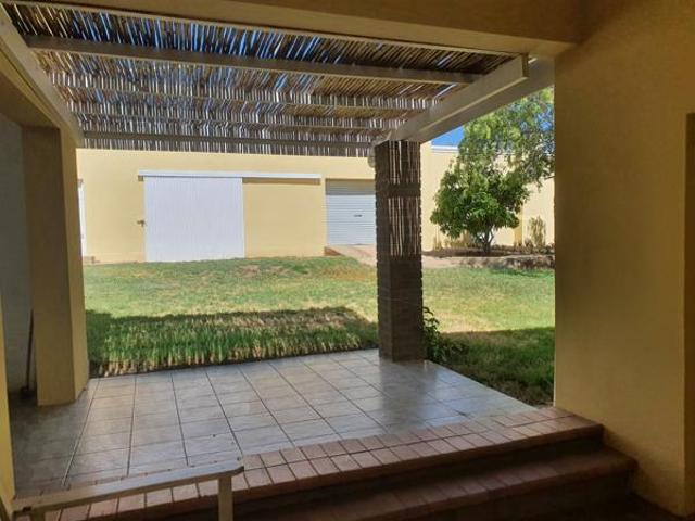 5 Bedroom House in Prince Albert