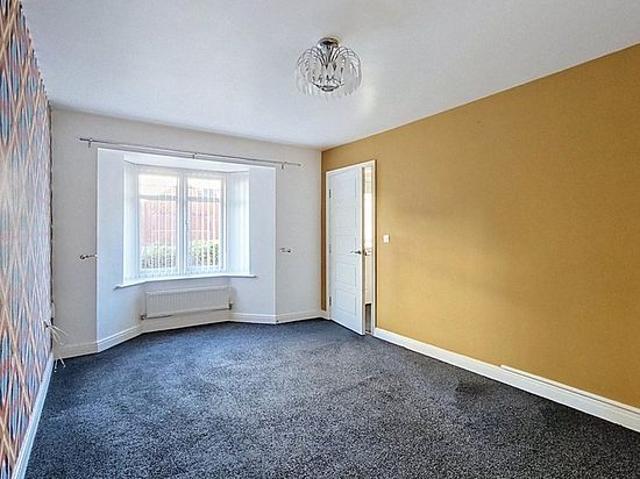 5 bedroom house in Rotherham