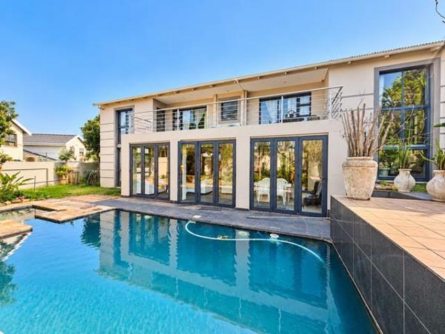 5 Bedroom House in Umhlanga Rocks