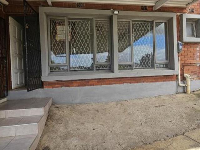 5 Bedroom House in Verulam Central