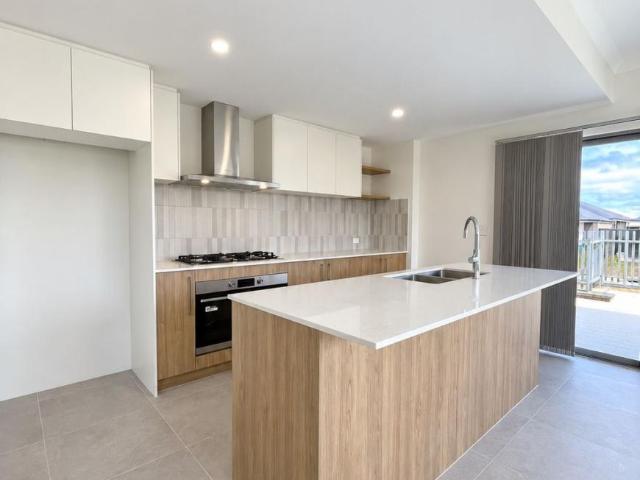 5 Bedroom House Jindalee, WA 105881487