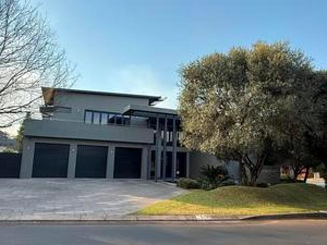 5 bedroom house on the market in ser.