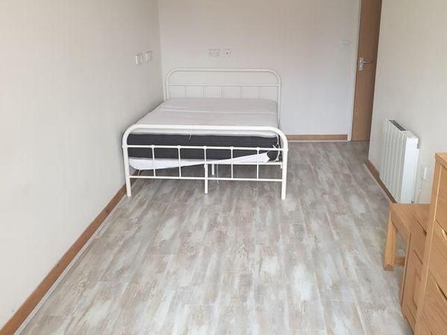 5 bedroom house of multiple occupation to rent