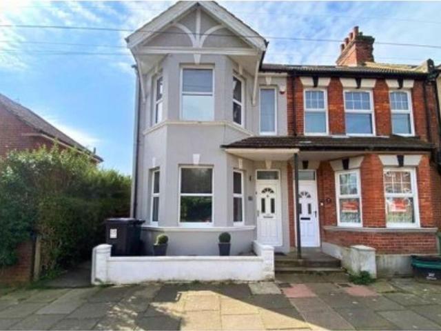 5 bedroom house of multiple occupation to rent