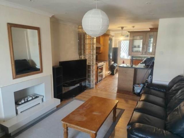 5 bedroom house of multiple occupation to rent