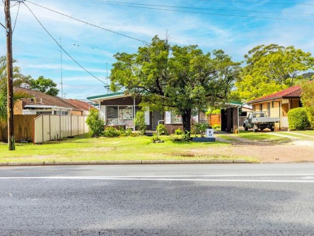 5 BEDROOM HOUSE OFFERS AMPLE SPACE AND VERSATILITY