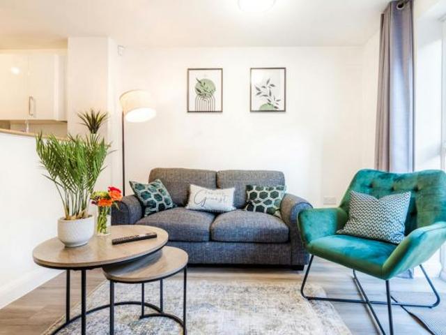 5 Bedroom House Stratford Upon Avon Stratford Upon Avon 84459974