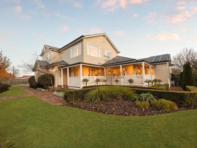 5 Bedroom House Sunbury VIC 103326635