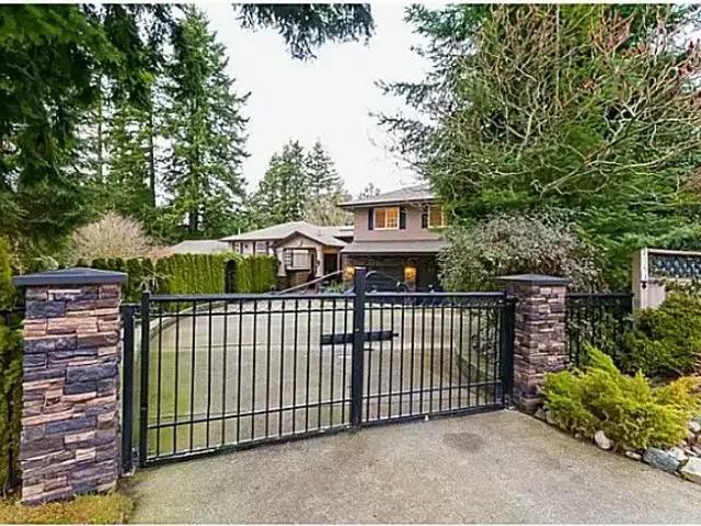 5 Bedroom House Surrey BC 105009020