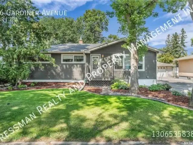 5 Bedroom House Regina SK 105100676