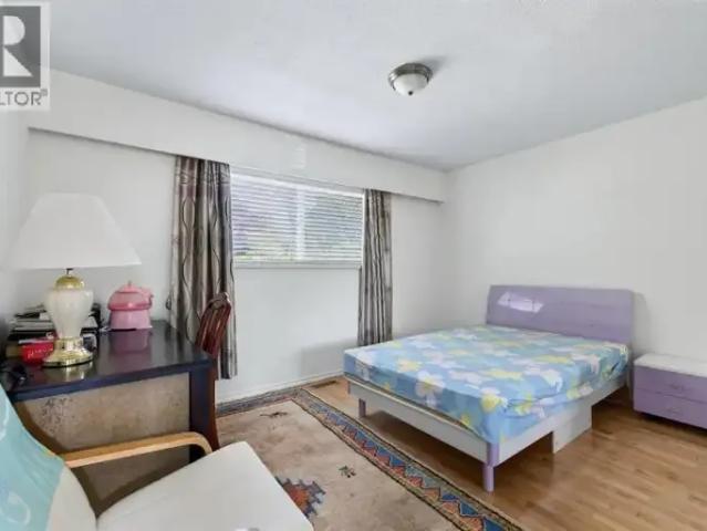 5 Bedroom House Richmond BC 105249154