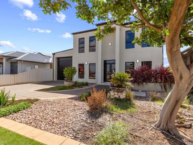 5 Bedroom House Wallaroo SA 105865118