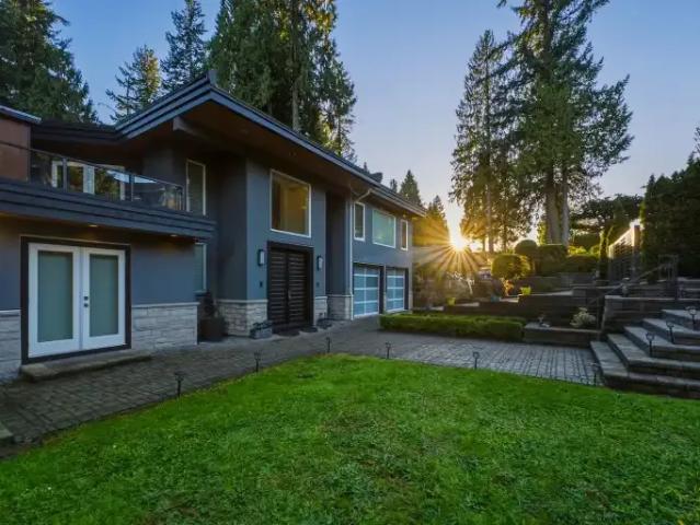 5 Bedroom House West Vancouver BC 106004685