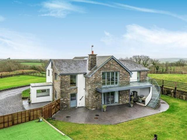 5 Bedroom House Totnes Devon 101675739