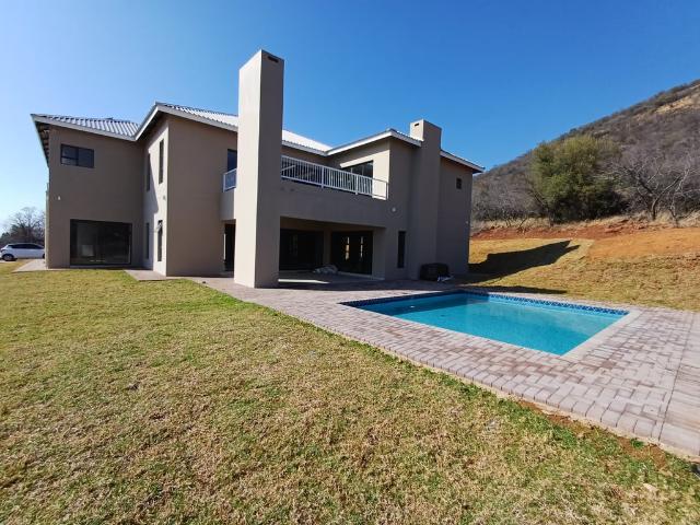 5 Bedroom House To Let in Brakfontein AH